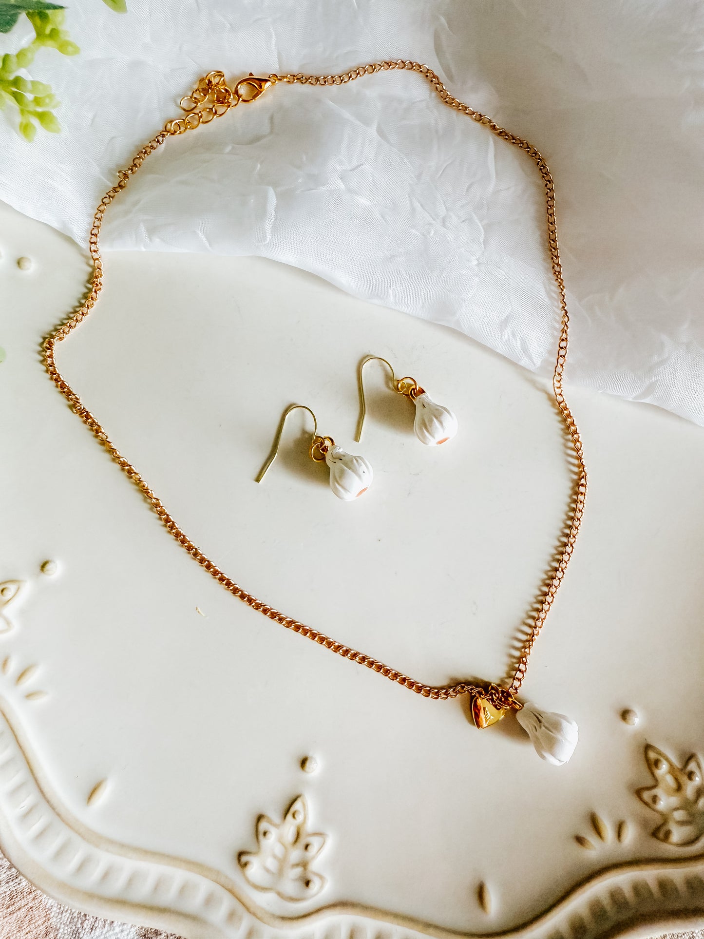 Garlic Earrings and Necklace