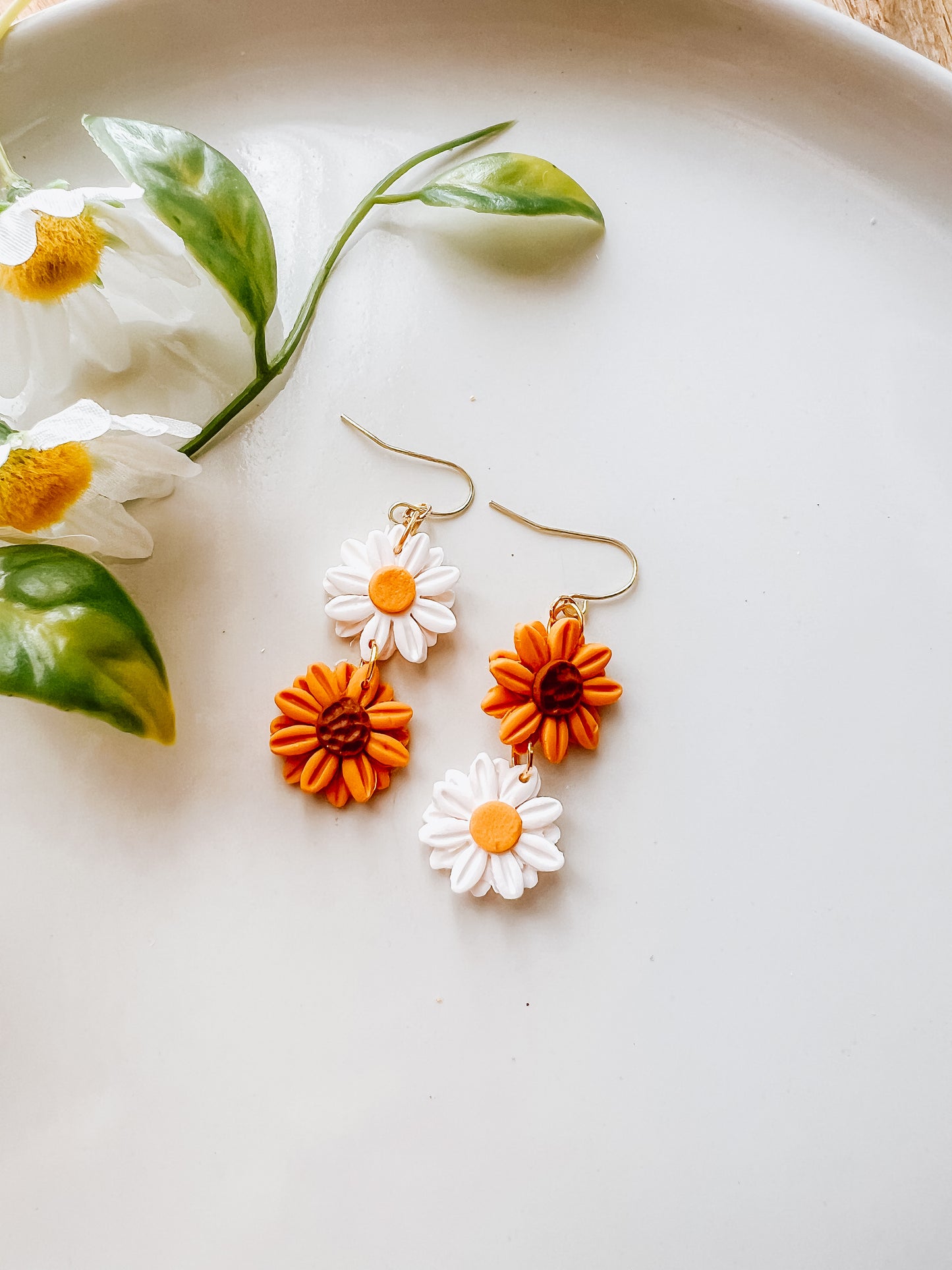 Sunflower Daisy Dangle