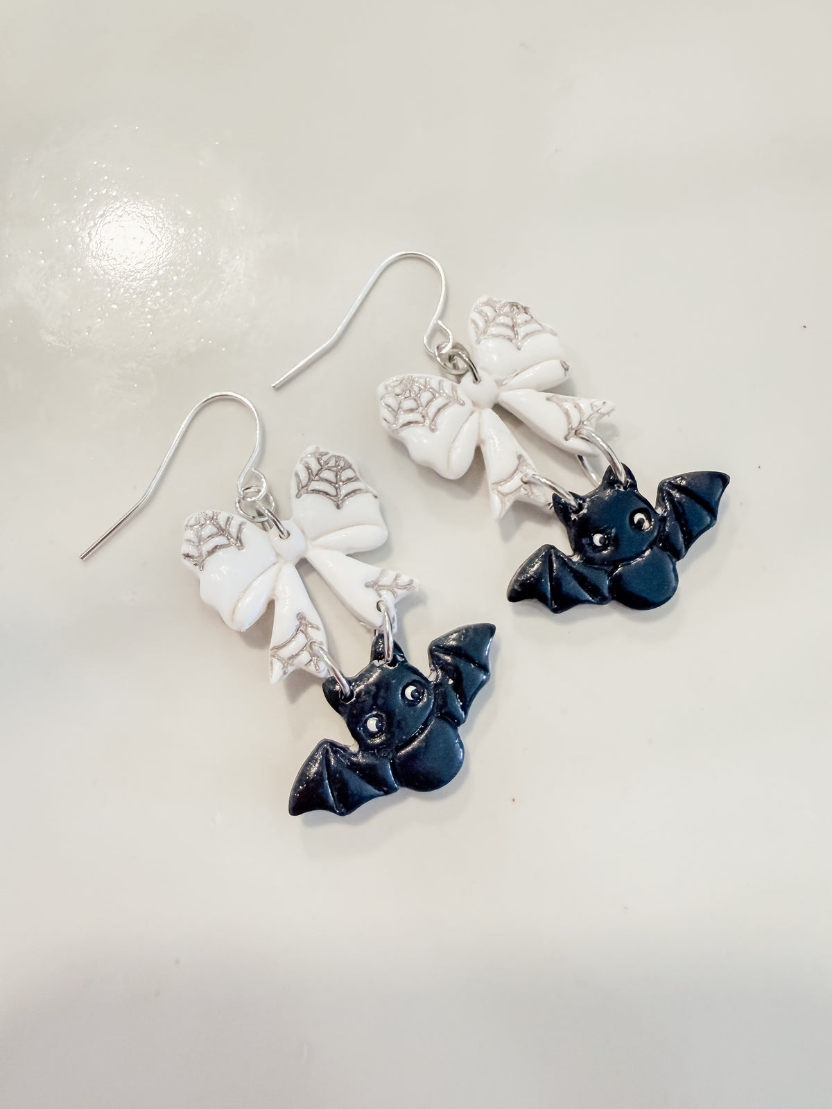 Bows, Skulls & Bats