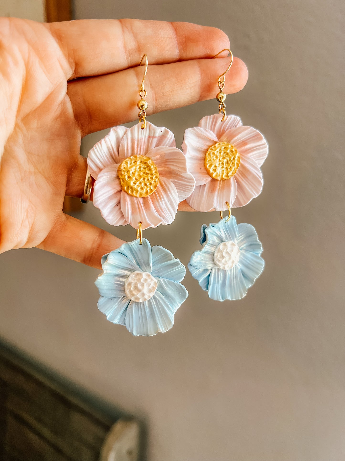 Big Country Flower Dangles