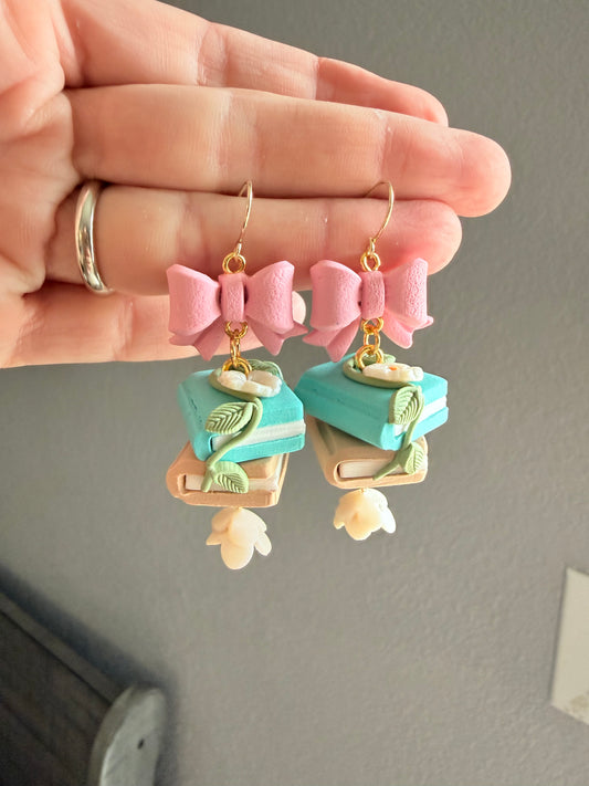 Bows & Books Dangle
